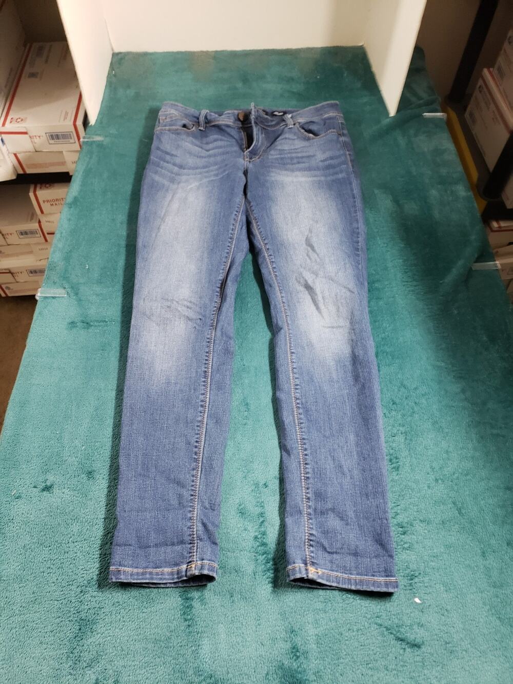 1822 Jeans Size 30 Women Blue Stretch Pants Ladies Mid Rise Adrianna Skinny